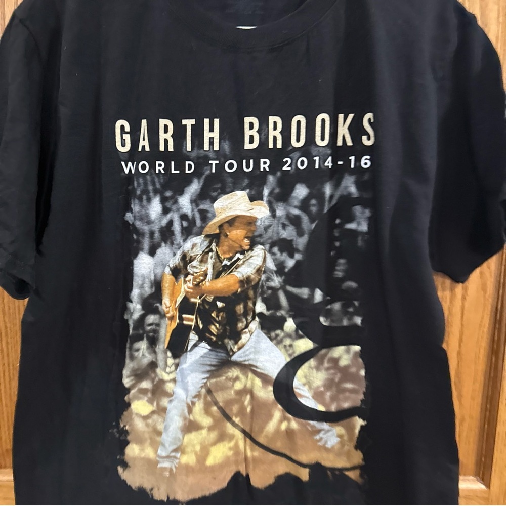 Garth Brooks World Tour 2014–16 Concert Tee Black Unisex Large